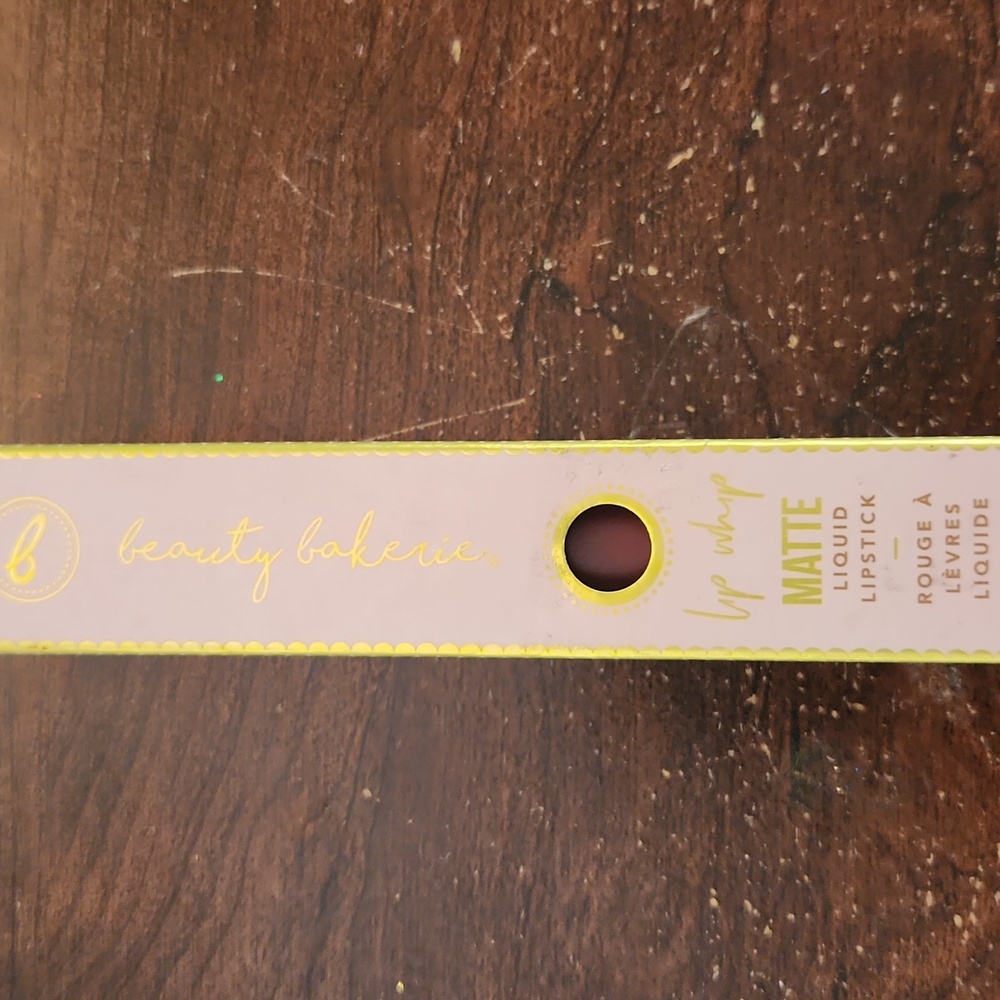 Beauty Bakerie Lip Whip Cranverry Stiletto